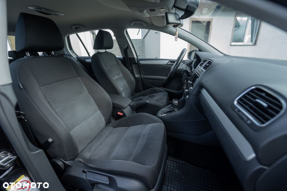 Volkswagen Golf VI 1.4 TSI Comfortline DSG - 31