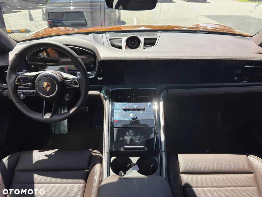 Porsche Panamera 4 E-Hybrid PHEV - 14