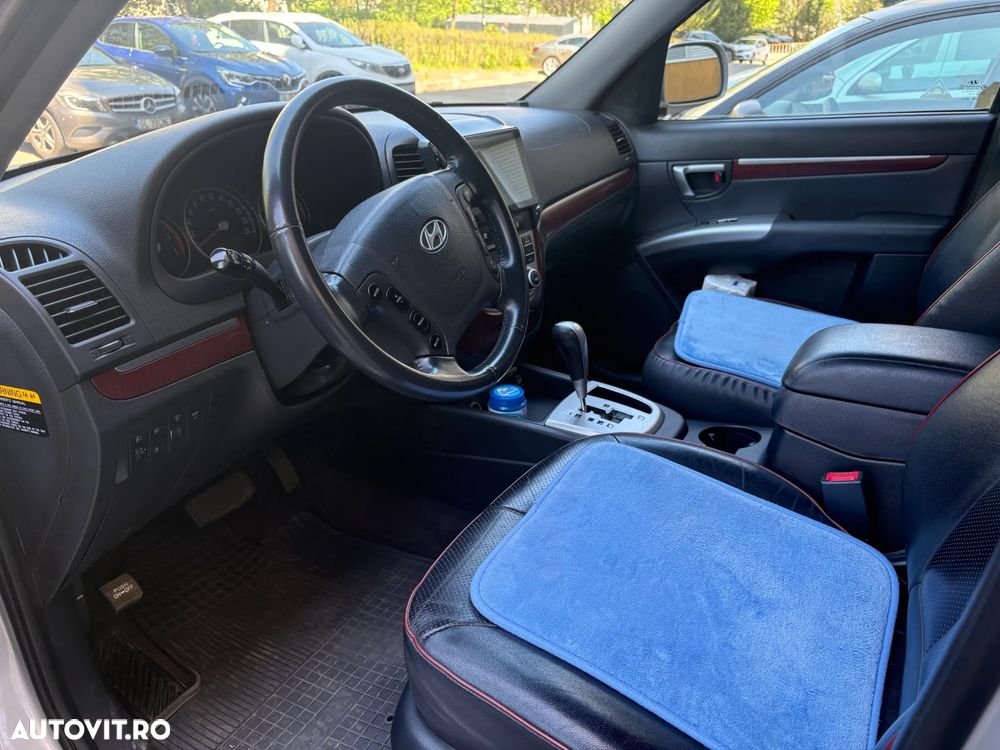 Hyundai Santa Fe 2.2 DSL VGT 5 SEATS 4WD+ A/T - 2