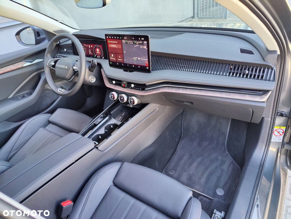 Skoda Superb 2.0 TSI L&K DSG - 29