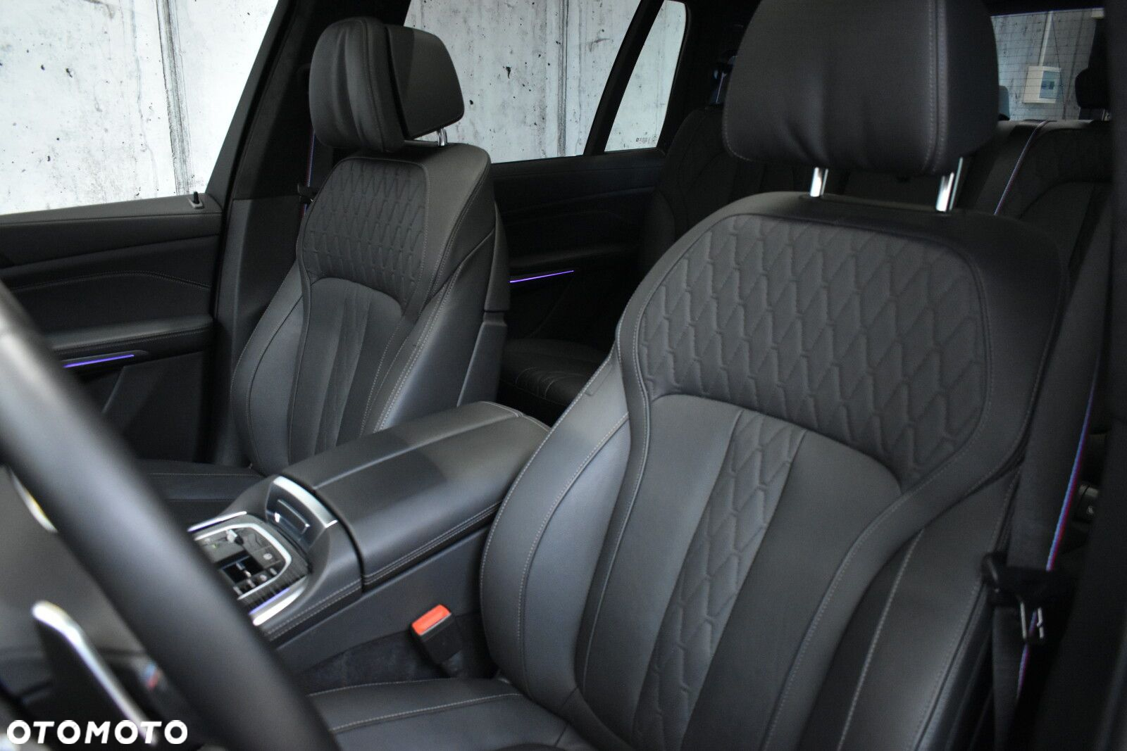 BMW X7 - 10