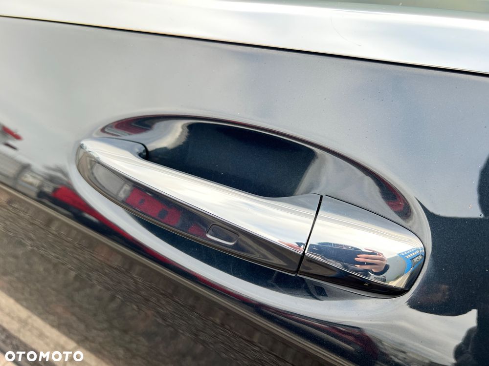 Mercedes-Benz Klasa S 500 4Matic 7G-TRONIC - 31