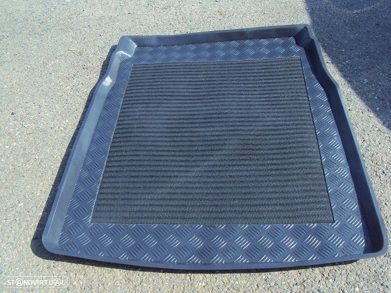 Tapete da mala Bmw Série 5 E60 NOVO - 1