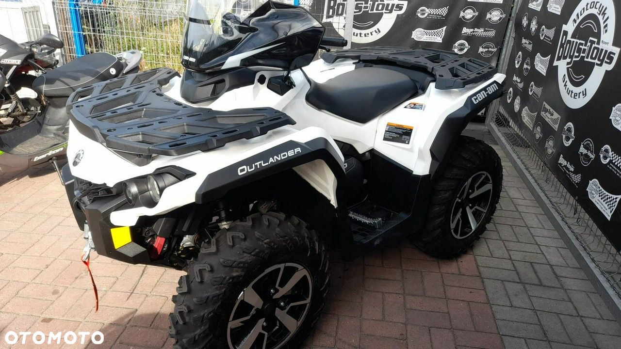 Can-Am Outlander