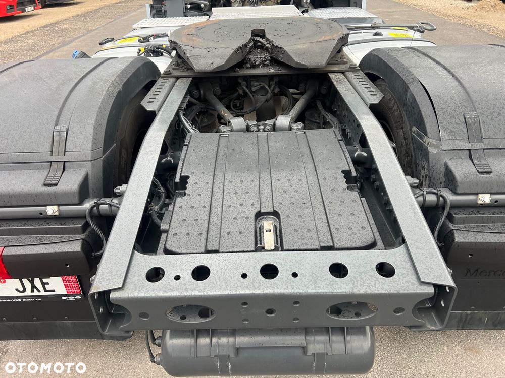 Mercedes-Benz ACTROS L MP5 POLIFTOWY bez retardera prokontraktowy - 8