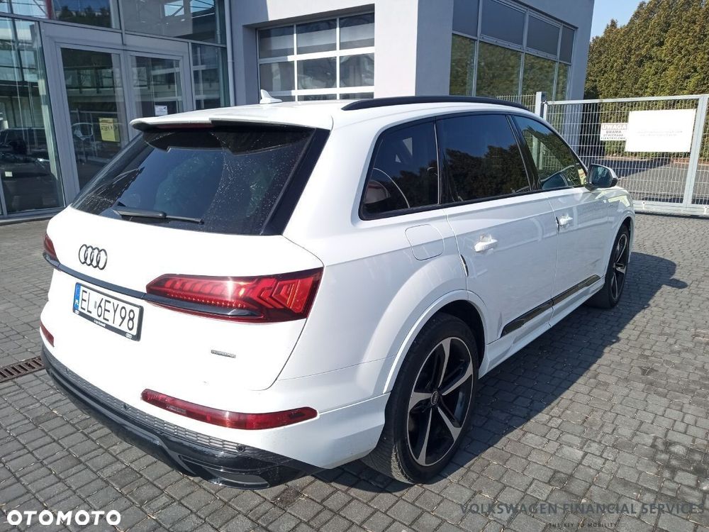Audi Q7 - 6