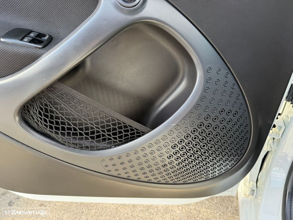 Smart ForFour EQ passion - 38