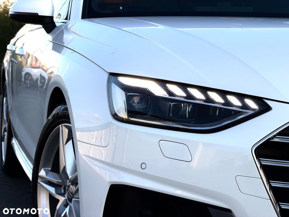 Audi A4 Avant 40 TFSI Sport S tronic - 4