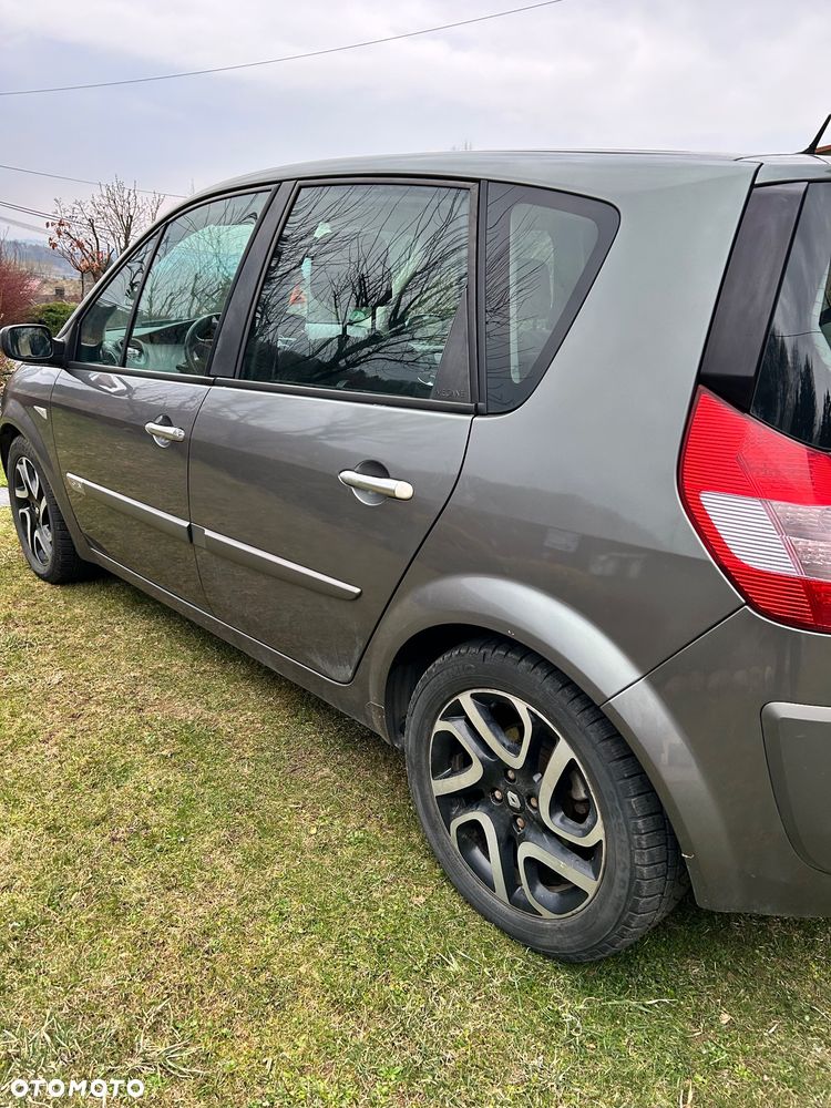 Renault Megane 1.6 Authentique - 3