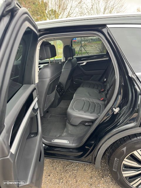VW Touareg V6 e-Hybrid OPF 4Motion Aut. Elegance FINAL EDITION - 8