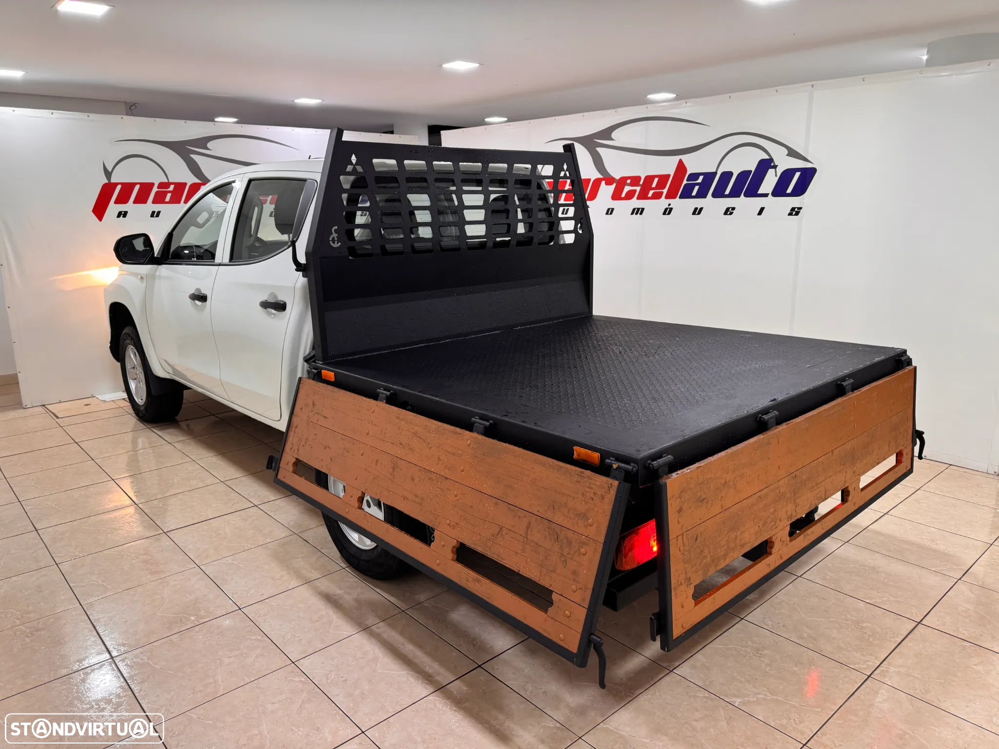 Mitsubishi L200 2.3 DI-D Space Cab Invite 4WD 3L IVA DEDUTIVEL - 10