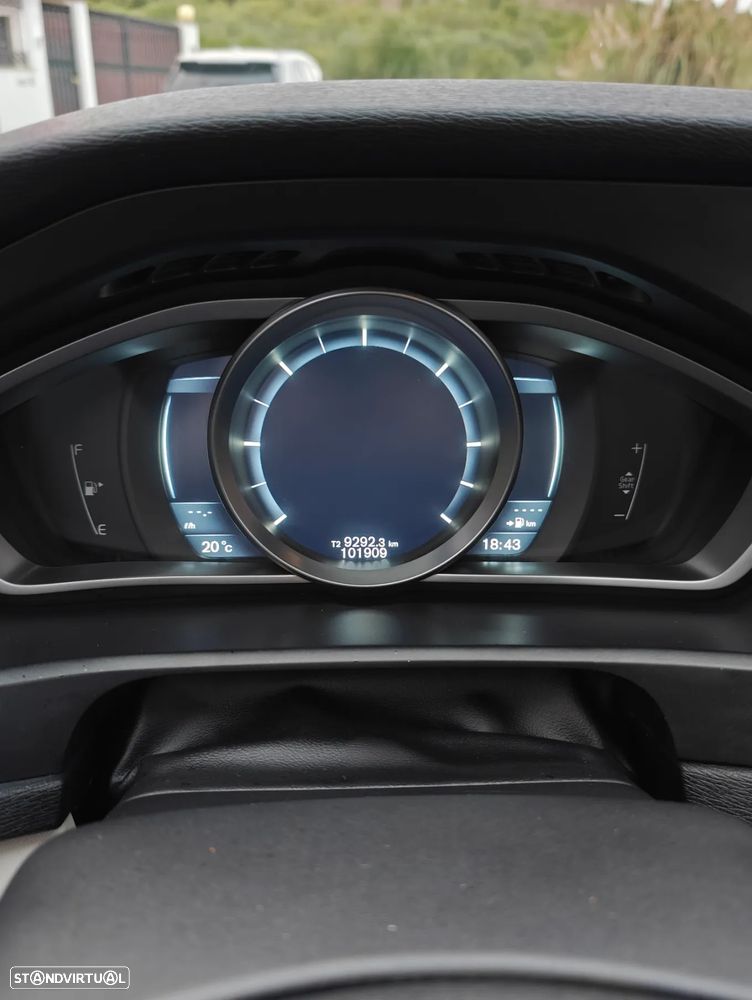 Volvo V40 - 2
