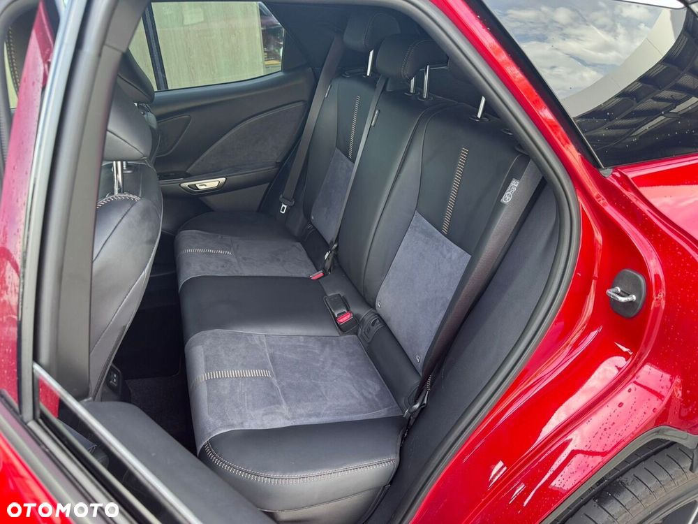 Lexus LBX 1.5 Hybrid Cool - 7