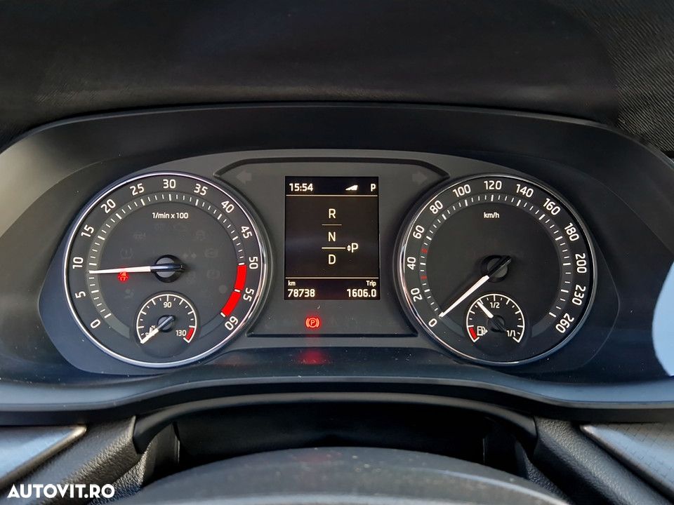 Skoda Octavia 2.0 TDI DSG Ambition - 20