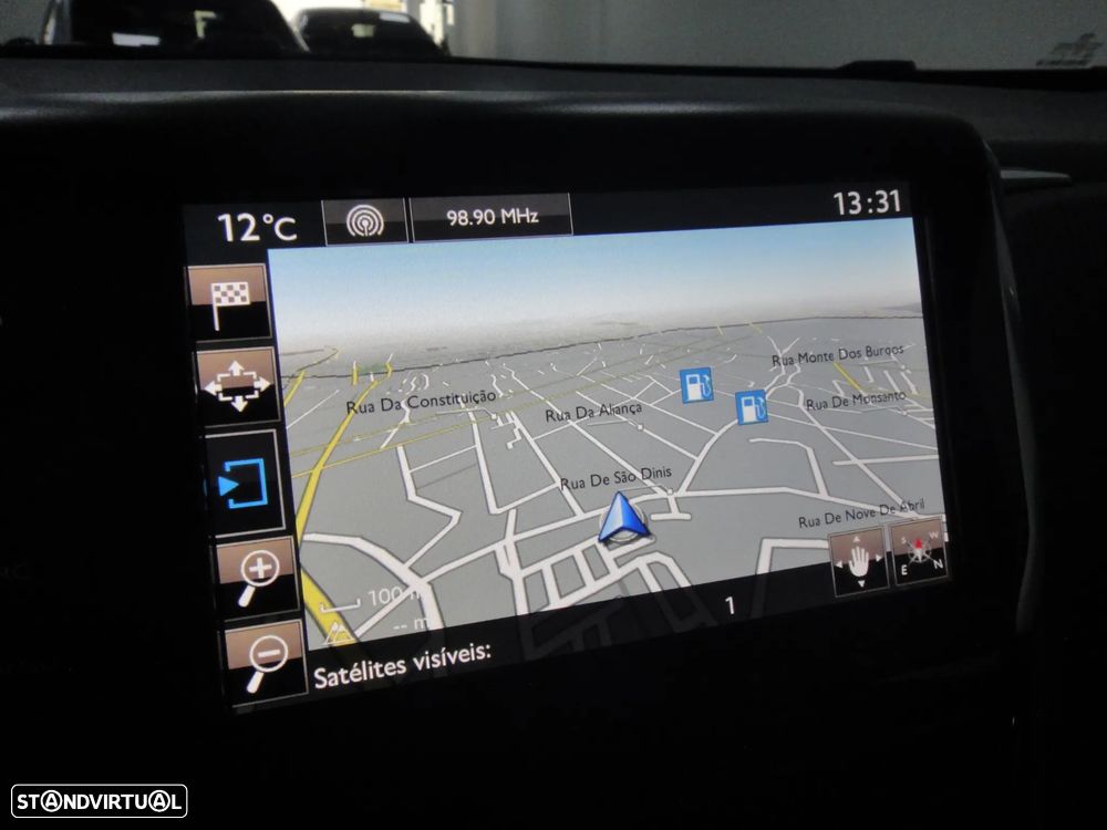 Peugeot 2008 PureTech 110 Stop&Start Allure - 24