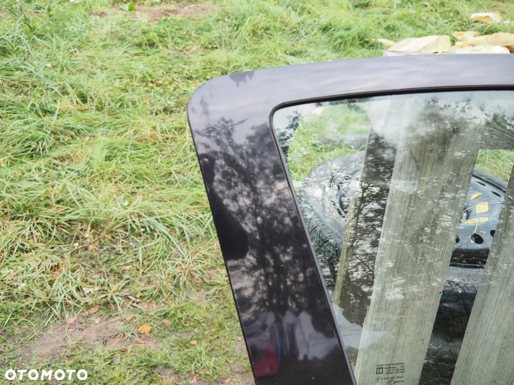 Drzwi przód prawe Opel Corsa D 3D Z20R - 2