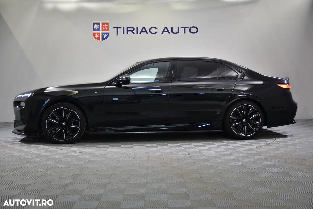 BMW Seria 7 740d xDrive MHEV - 3