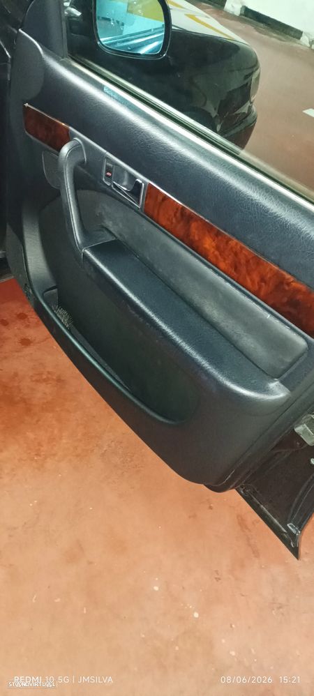 Audi A6 1.8 - 6
