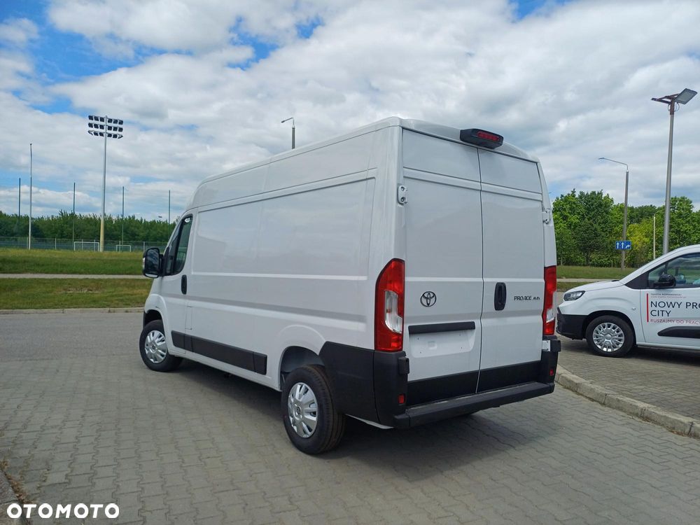 Toyota Proace Max - 5