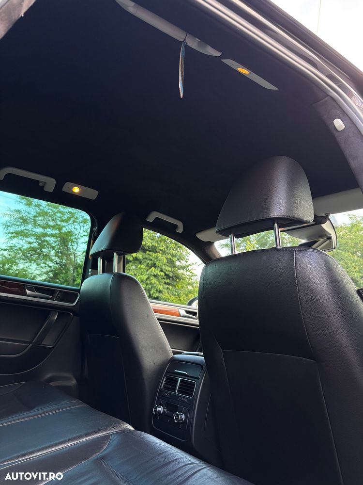 Volkswagen Touareg - 8