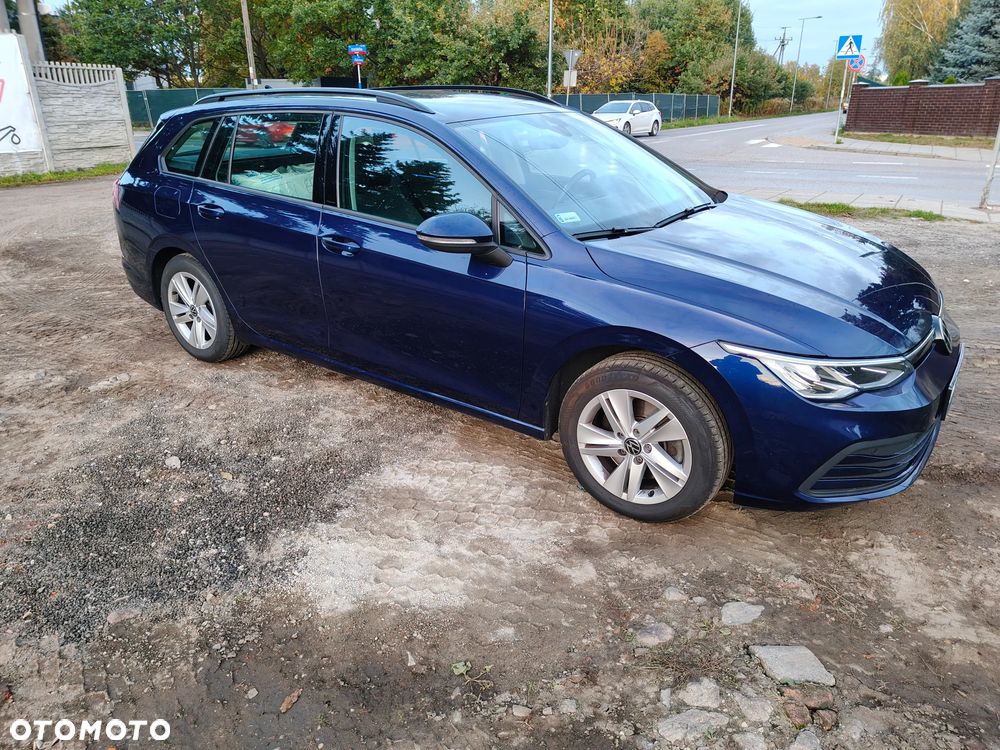 Volkswagen Golf VIII 2.0 TDI Life - 1