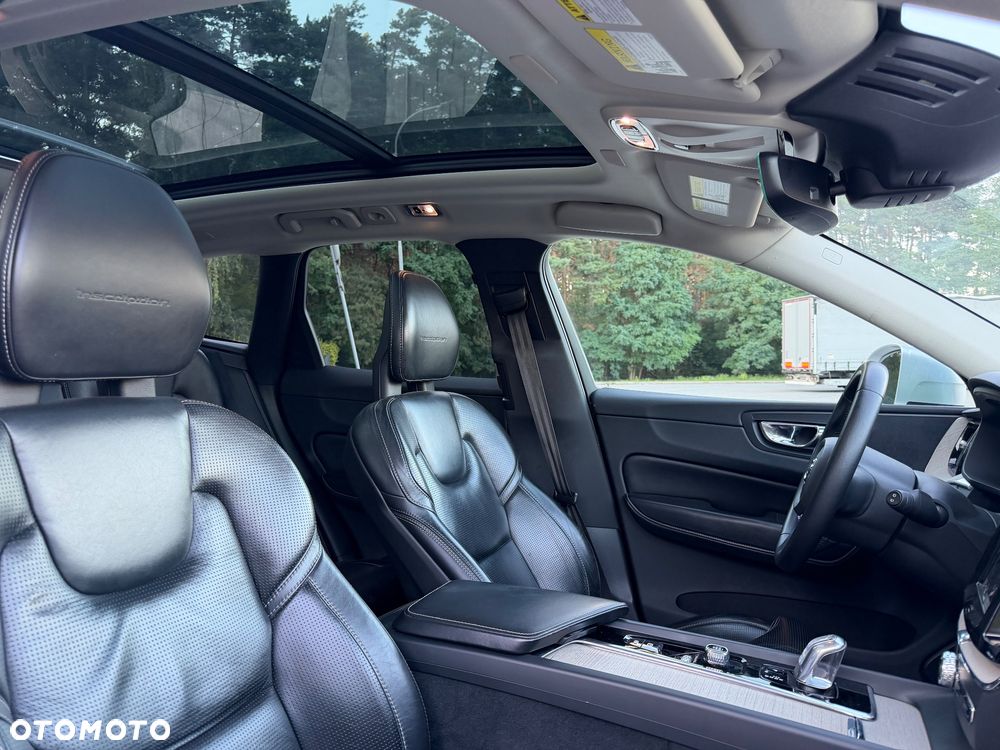 Volvo XC 60 - 12