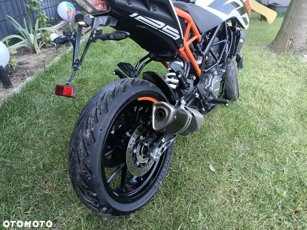KTM Duke 125 - 9