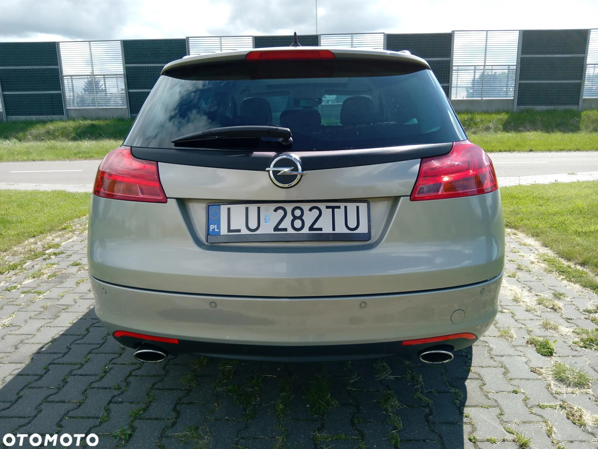 Opel Insignia 2.0 ECOTEC DI Turbo 4x4 Sports Tourer Edition - 36