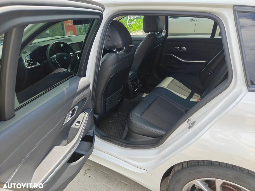 BMW Seria 3 318i Aut. Sport Line - 9