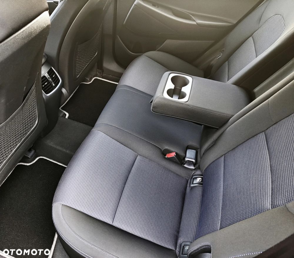 Hyundai Tucson blue 1.6 GDi 2WD Navi - 10