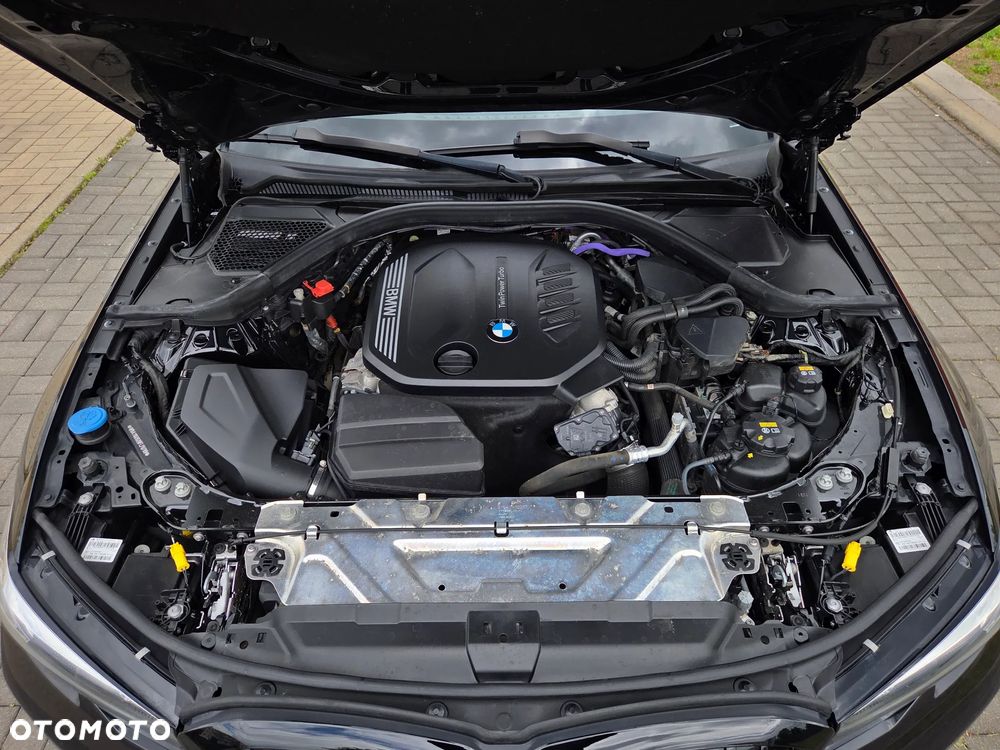 BMW Seria 3 320d M Sport Shadow sport - 40