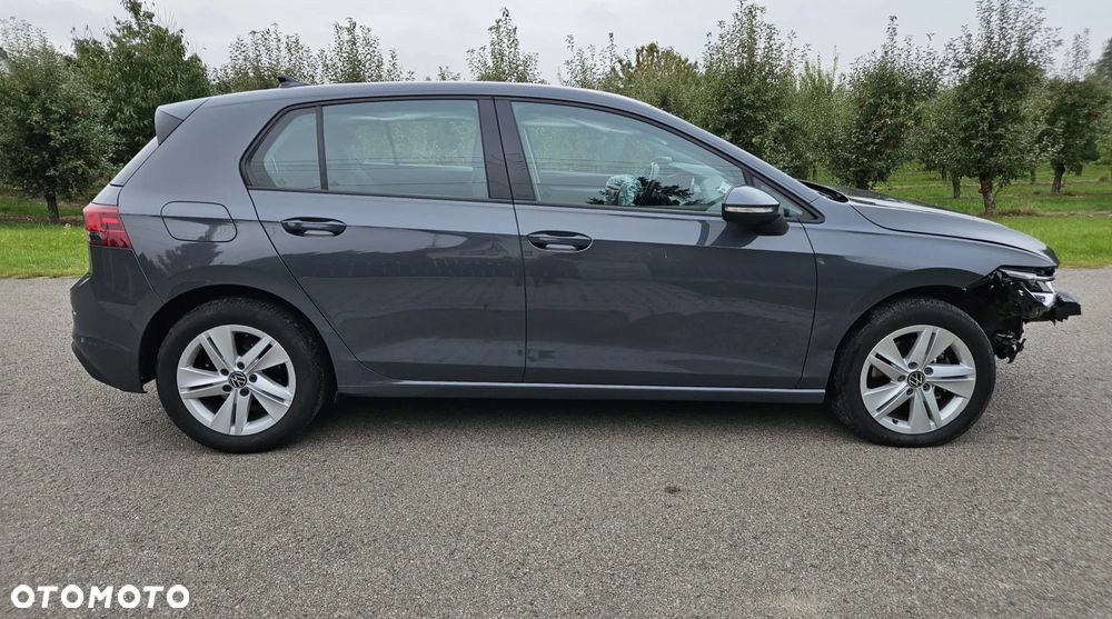 Volkswagen Golf VIII 2.0 TDI Life DSG - 8