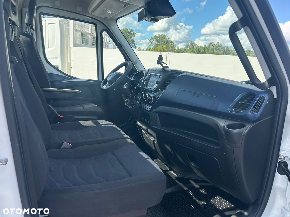 Iveco Daily 50C18 35C18 3.0 HPI Hi-Matic SKRZYNIA 4,1m **LED**KLIMA**BLIŹNIAKI**Sprowadzony** - 9