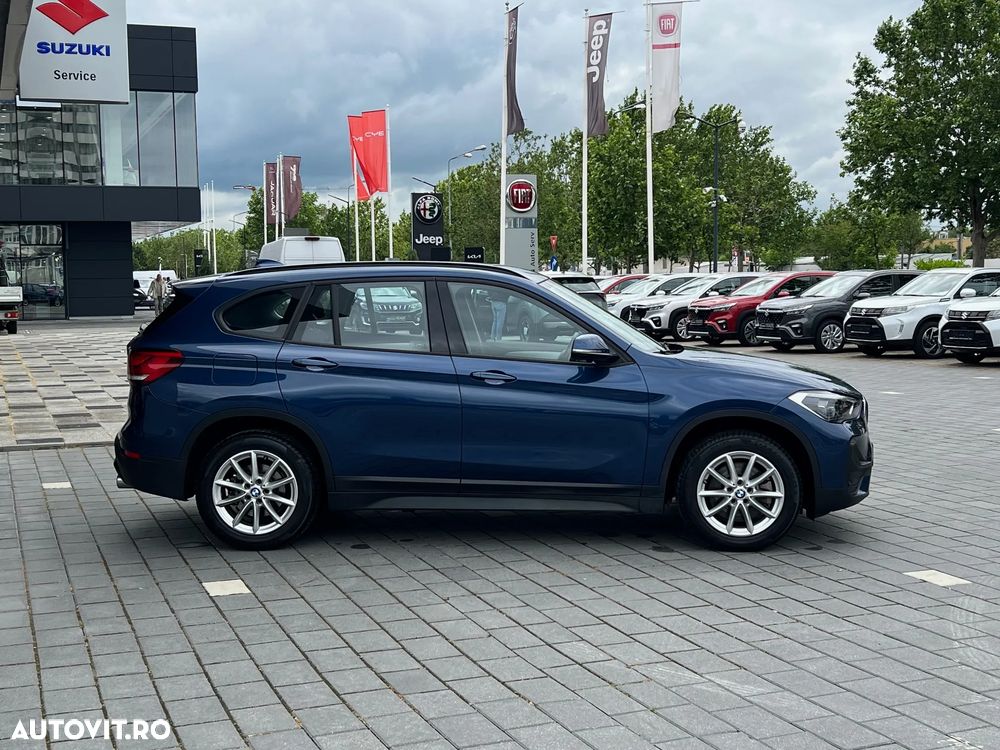 BMW X1 xDrive20i AT - 9