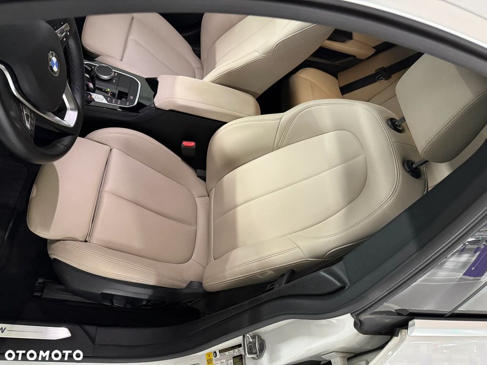 BMW Seria 2 - 21