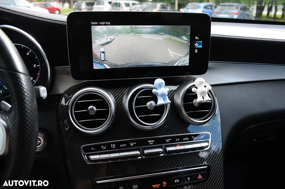 Mercedes-Benz GLC 220 d 4MATIC 9G-TRONIC AMG Line Plus - 28