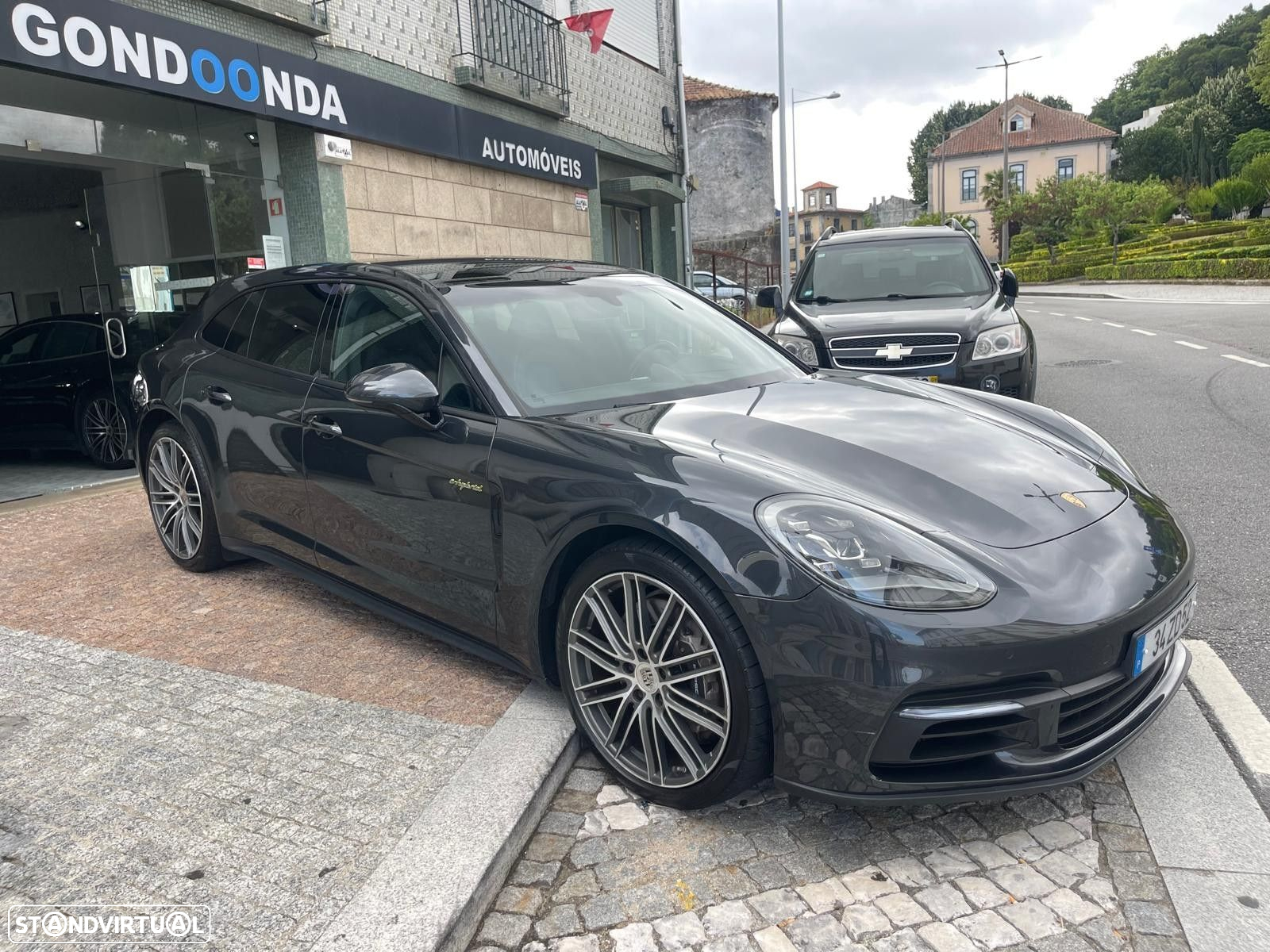 Porsche Panamera Sport Turismo 4 E-Hybrid - 6