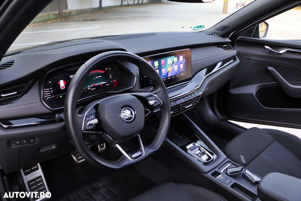 Skoda Octavia 2.0 TDI DSG Sportline - 15