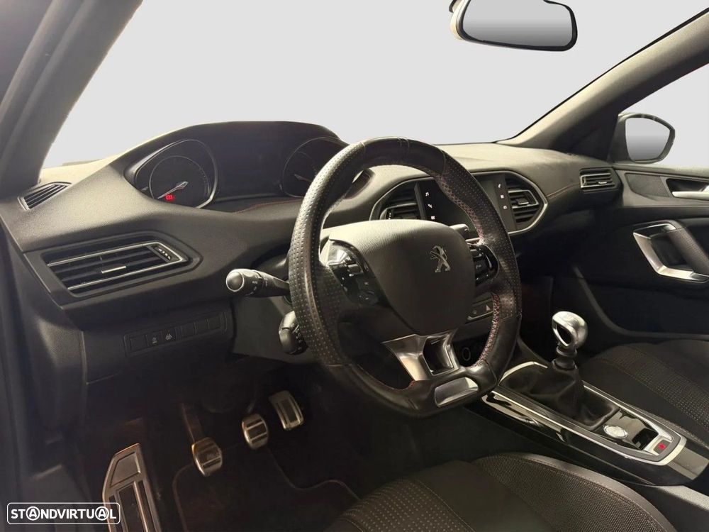 Peugeot 308 SW - 15