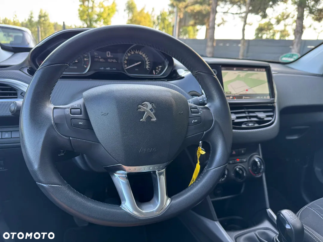 Peugeot 2008 - 21