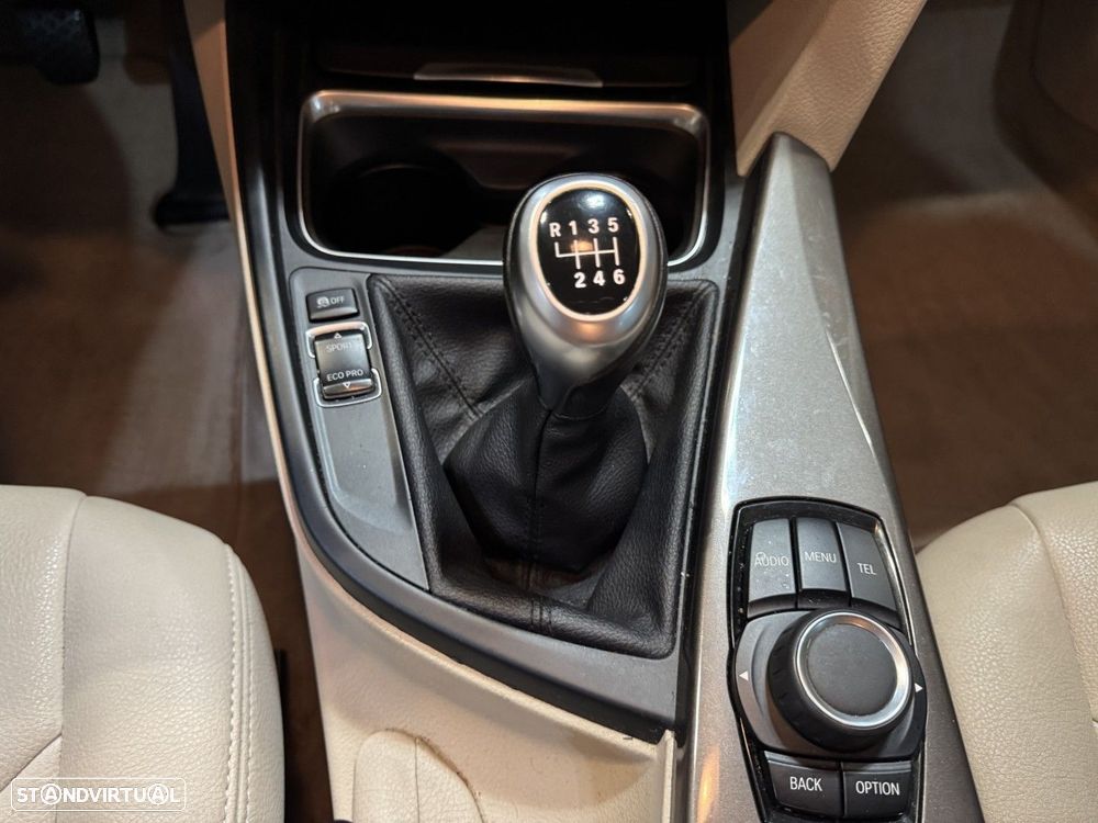 BMW 318 Gran Turismo d Line Modern - 18