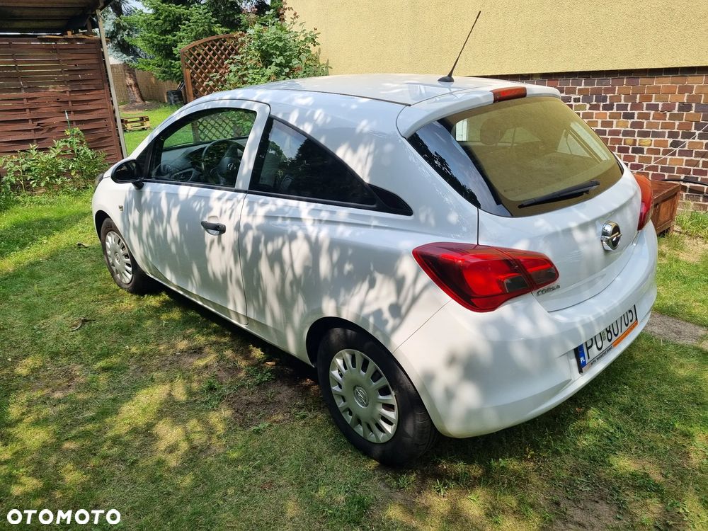 Opel Corsa 1.4 Essentia - 9
