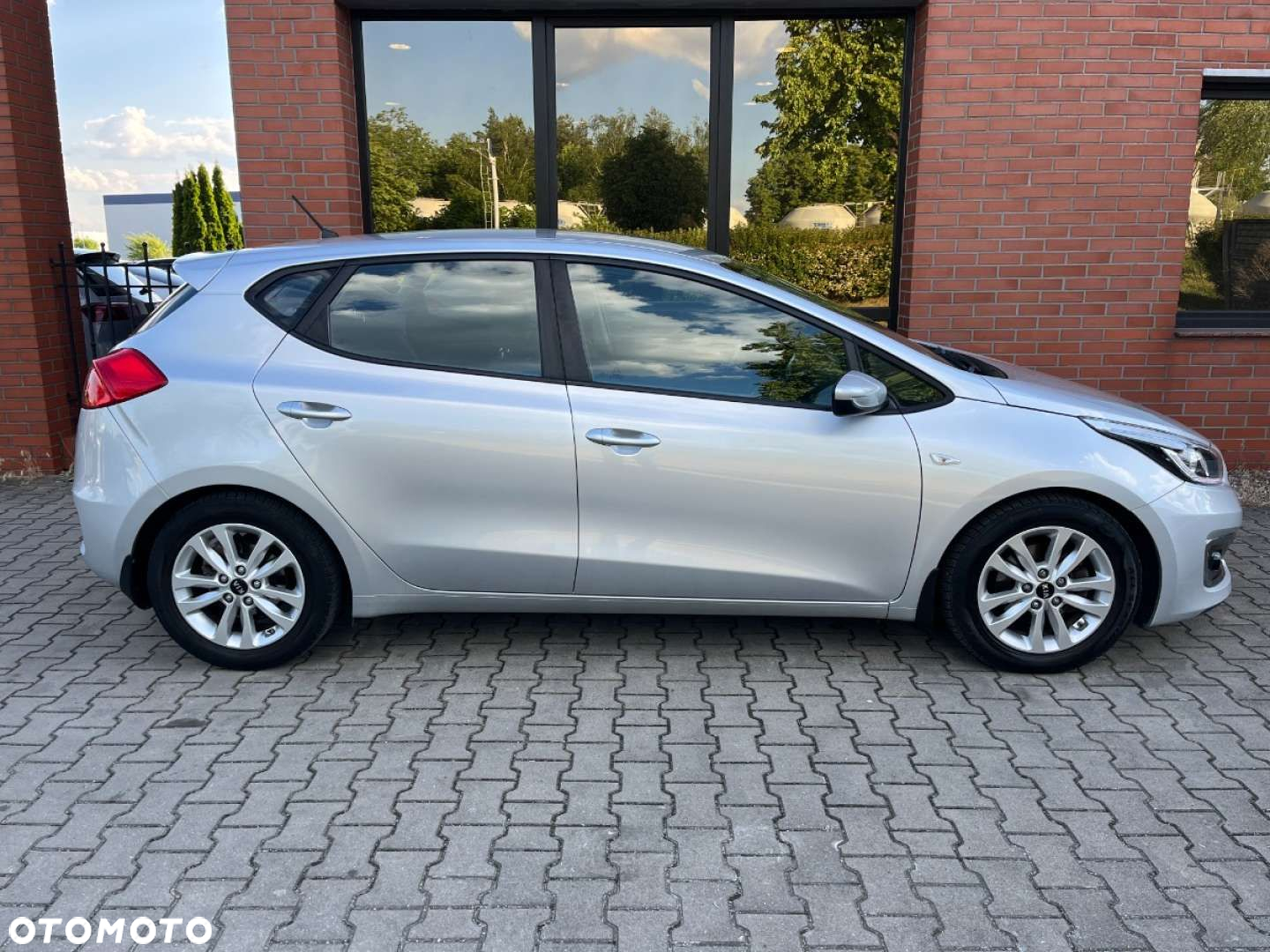 Kia Ceed Cee'd 1.4 CRDi M - 21