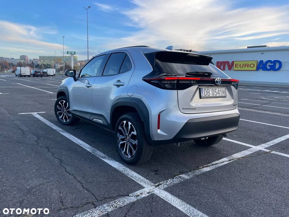 Toyota Yaris Cross Hybrid 1.5 Executive - 5