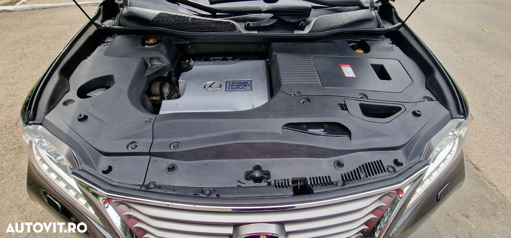 Lexus Seria RX 450h (hybrid) - 2