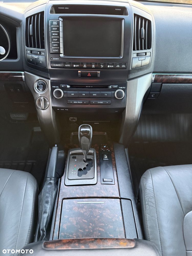 Toyota Land Cruiser LC 4.5 V8 D-4D Prestige 7os - 12