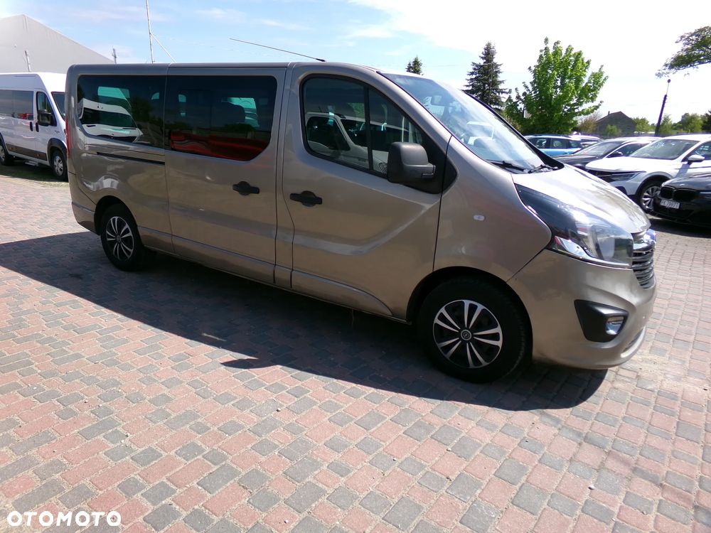 Opel Vivaro - 2
