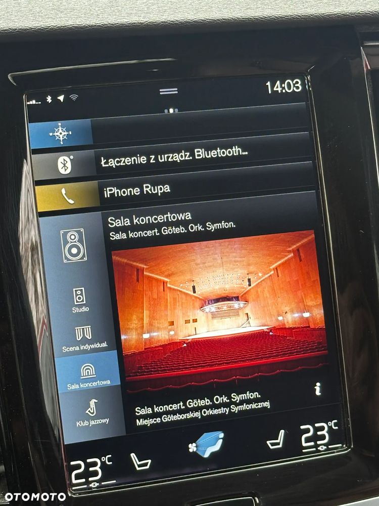 Volvo V90 Cross Country - 26
