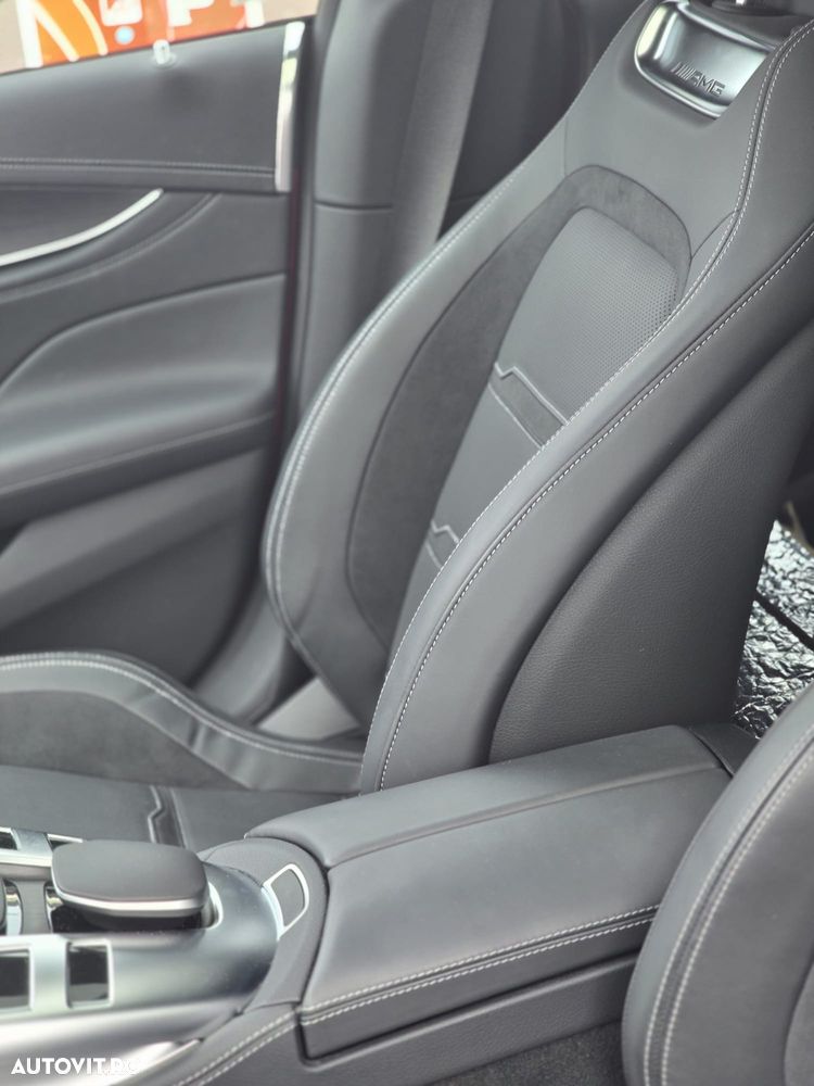 Mercedes-Benz AMG GT 4-door Coupe 43 4Matic+ - 12