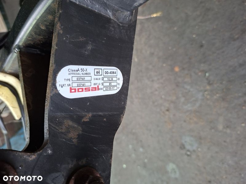 SKODA YETI 11r HAK HALOWNICZY BOSAL - 2